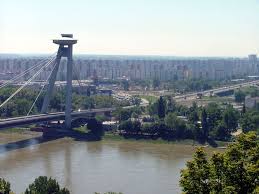 http://slowo.sk/2009/08/bratislava-plati-prisny-zakaz-prikrmovania-zvierat-v-petrzalke/ http://slowo.sk/2009/08/bratislava-plati-prisny-zakaz-prikrmovania-zvierat-v-petrzalke/